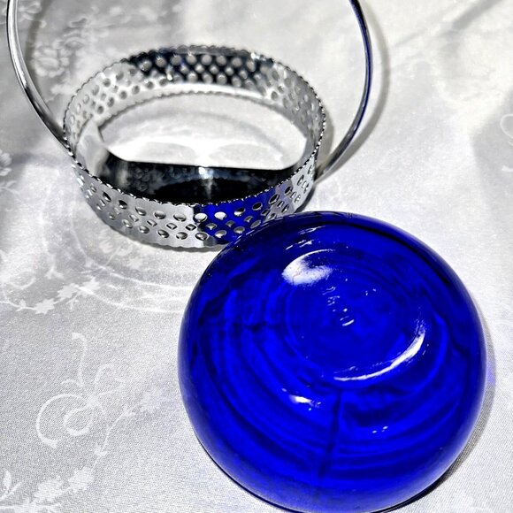 Cobalt Blue Glass Bowl 4 in and Chrome Basket Caddy With Handle Vintage EUC - Picture 4 of 6